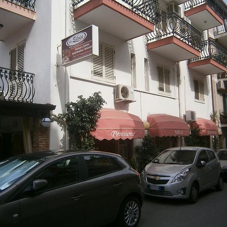 Pensione S. Antonio Ristorante Silvia ฟูร์ชีซิกูโล ภายนอก รูปภาพ